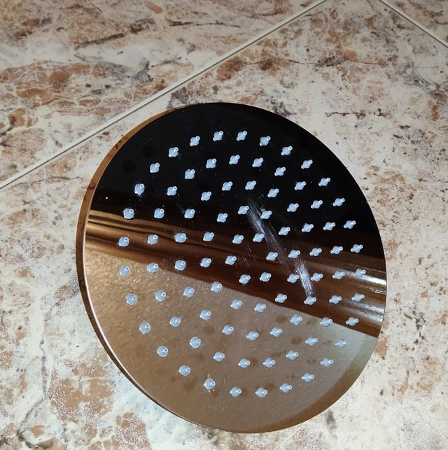 Alcachofa de ducha lluvia