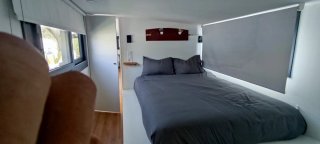 Tiny House de 2 plantas, 2 dormitorios y amueblada