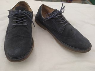 Zapatos de hombre piel vuelta de segunda mano por 1,5 EUR en Espartinas en  WALLAPOP