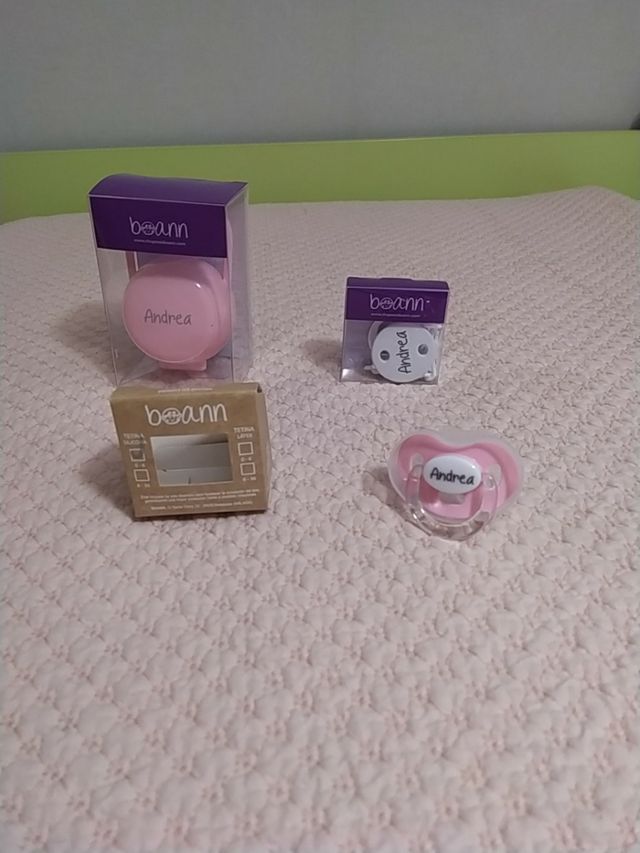 Novo lote! chupeta, porta-chupeta e caixa