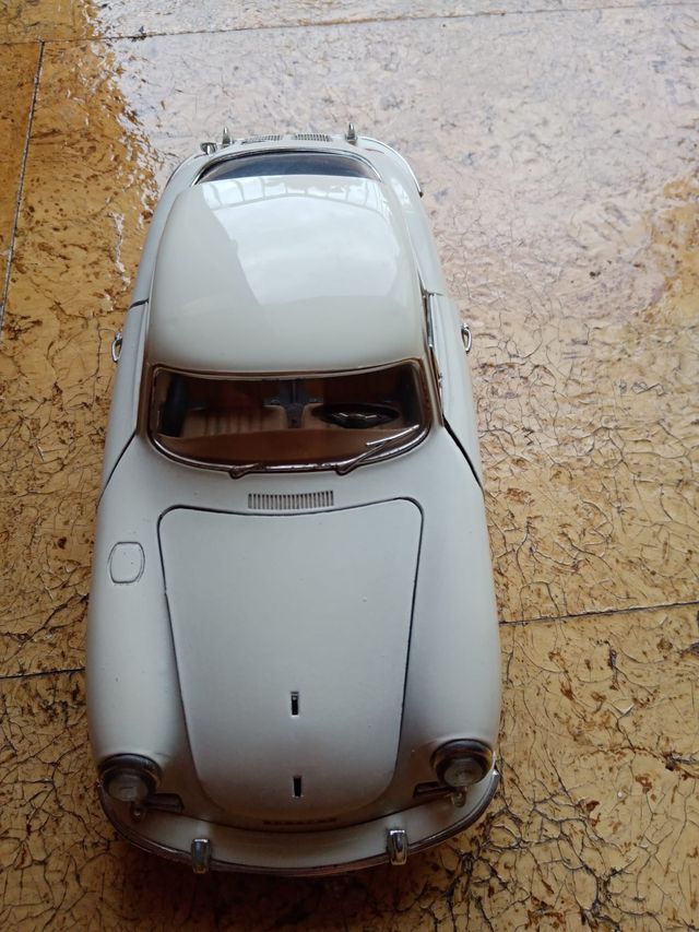 PORSCHE 356B 1961 Color Blanco