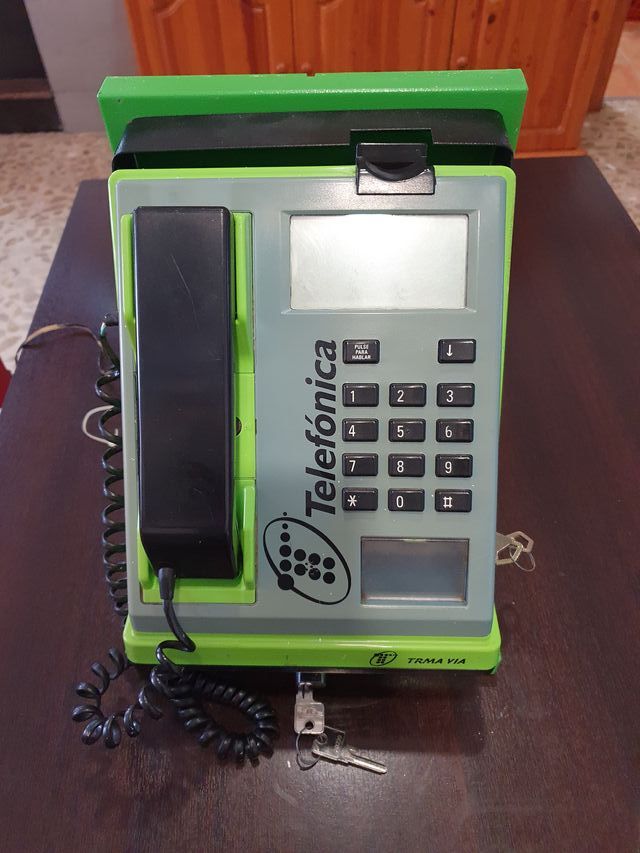Cabina teléfono trma via