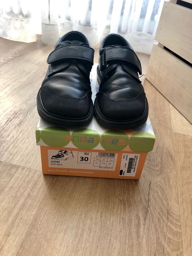 Colegiales niño piel Andanines Núm 30