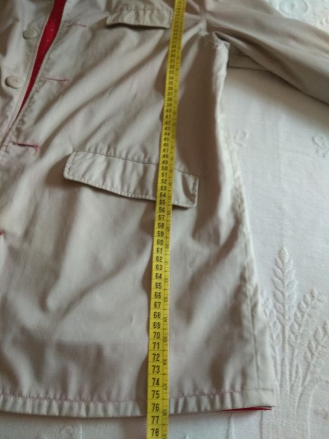 Vendo gabardina mujer talla L reversible