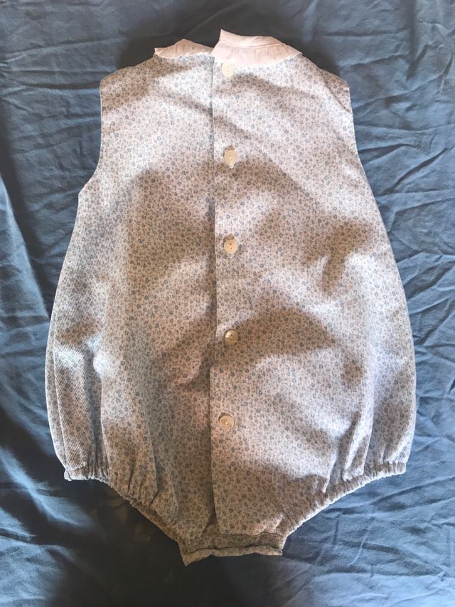 Pelele bebé, 9 meses