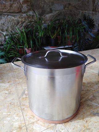 Olla acero inoxidable de segunda mano en la provincia de Olla acero inoxidable de segunda mano en WALLAPOP
