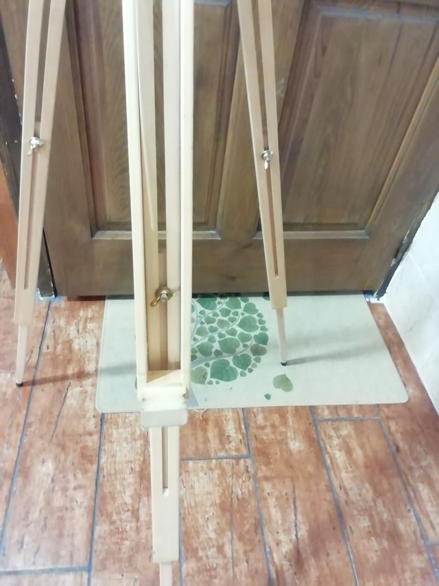 Caballete de madera para pintar