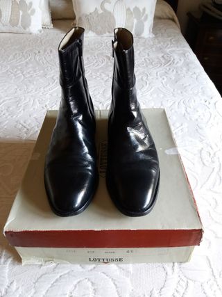 Botines Lottusse hombre de segunda mano por 30 EUR en Madrid en WALLAPOP