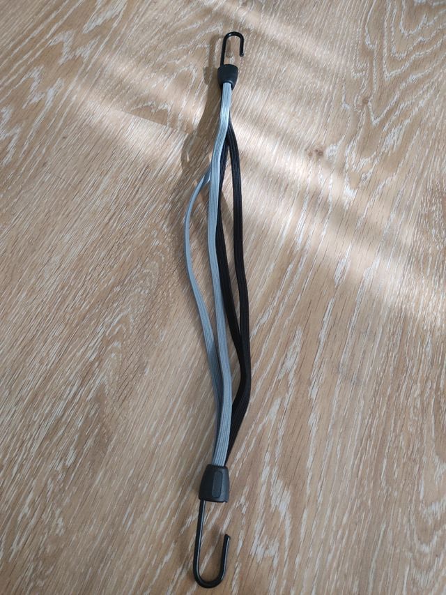 Sujeción portaequipajes para bicicleta