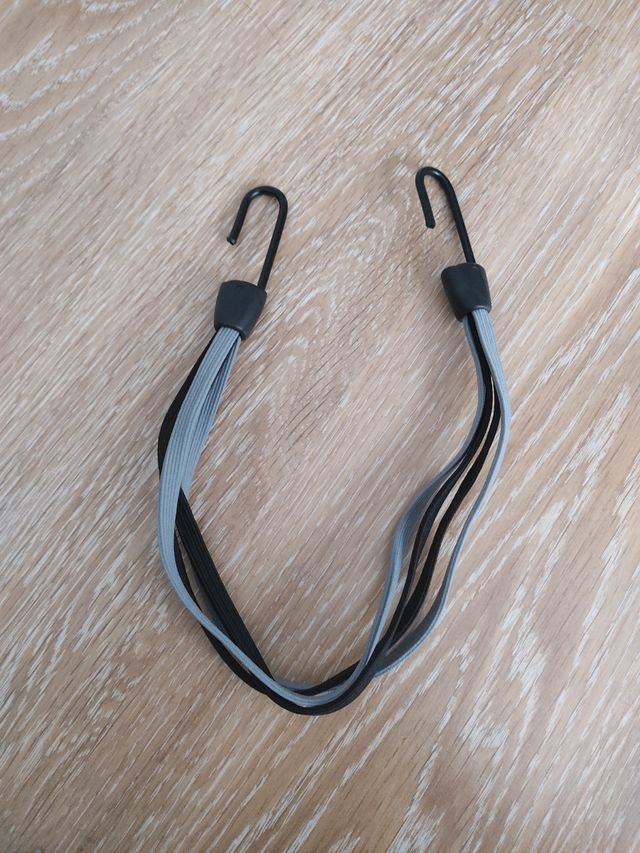 Sujeción portaequipajes para bicicleta