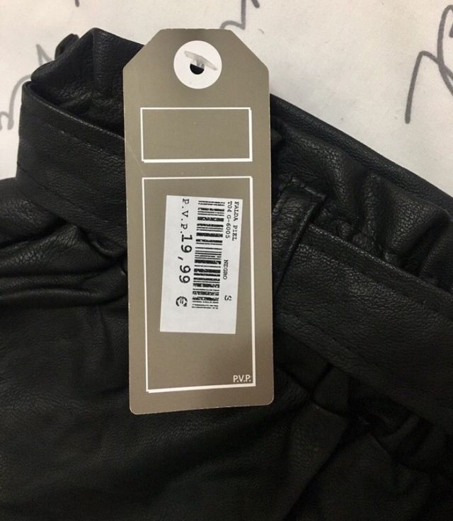 Falda efecto piel talla S