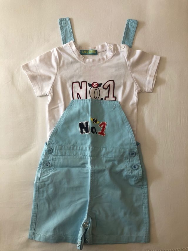 Conjunto de peto y camiseta. Equivale a talla 18 m