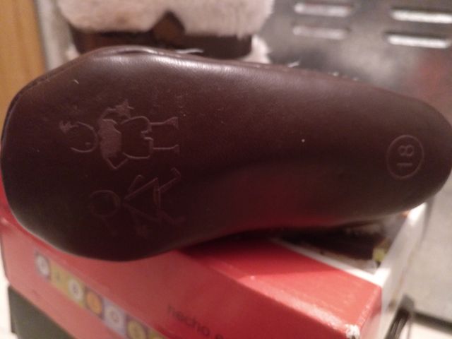 Botas bebé. Número 18