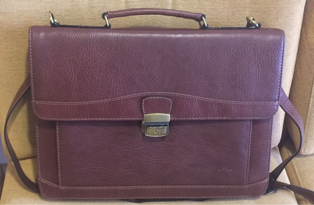 Maletín de piel. Totalmente nuevo