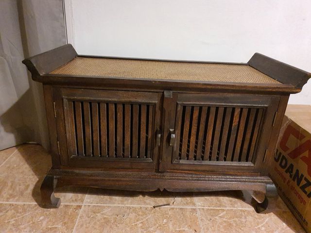 ARCÓN BAUL MADERA DISEÑO VINTAGE de segunda mano por 1 € en Chilches en