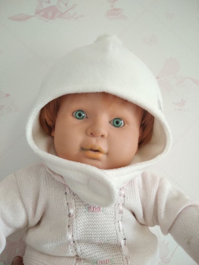 Gorro de bebé. Talla 6-9 meses. Benetton