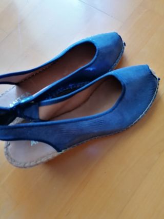 Sandalias Cuña Antea Corte Ingles n. 40 de segunda mano por 8 EUR en  Barcelona en WALLAPOP