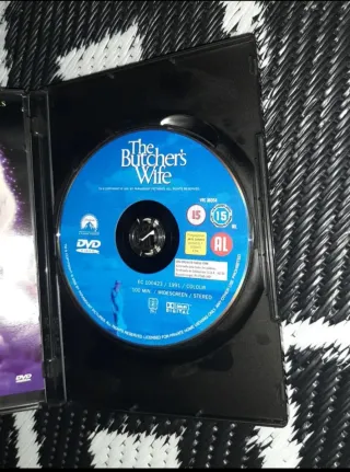UNA BRUJA EN NEW  YORK  DESCATALOGADA  DVD