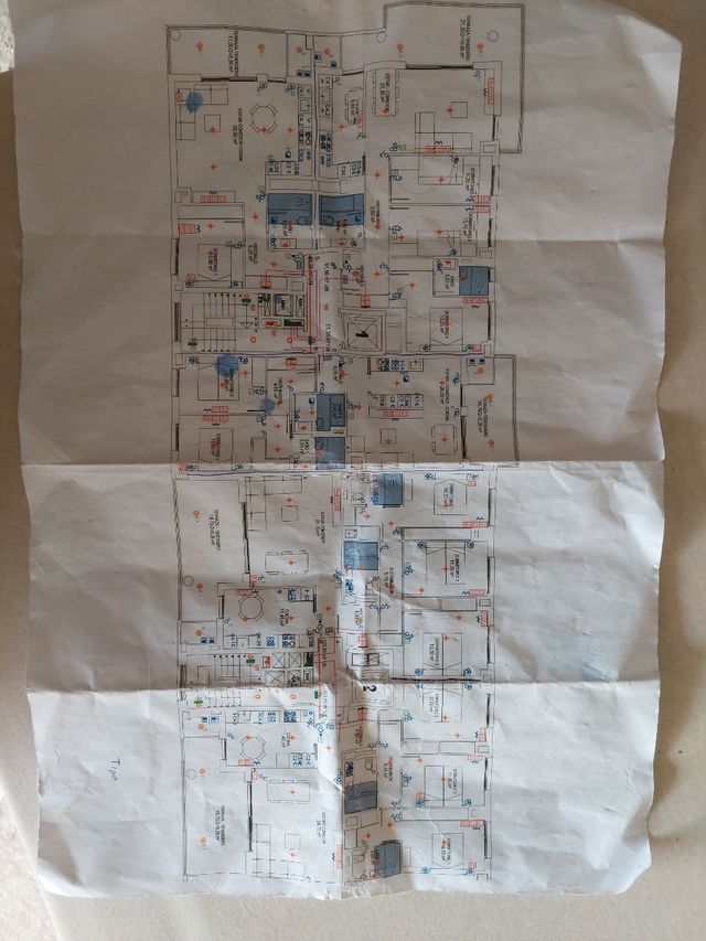 ¿NECESITAS UN ELECTRICISTA?