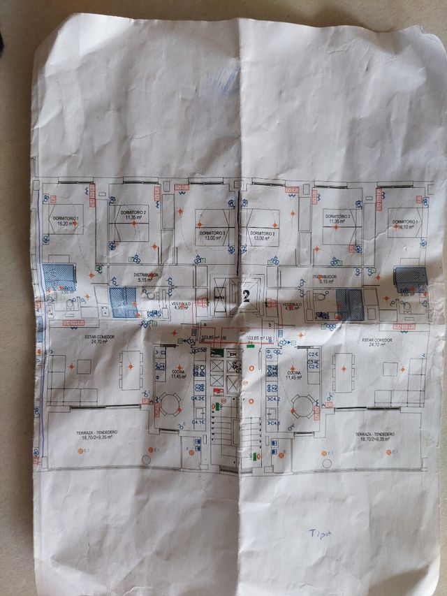 ¿NECESITAS UN ELECTRICISTA?