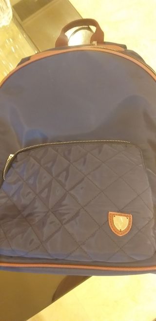 MOCHILA ÁLVARO MORENO MARINO\\/CAMEL de segunda mano por 15 EUR en Jaén en  WALLAPOP