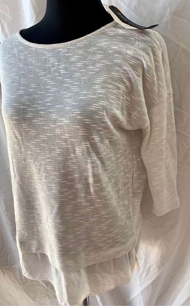Camiseta SIN ESTRENAR STRADIVARIUS