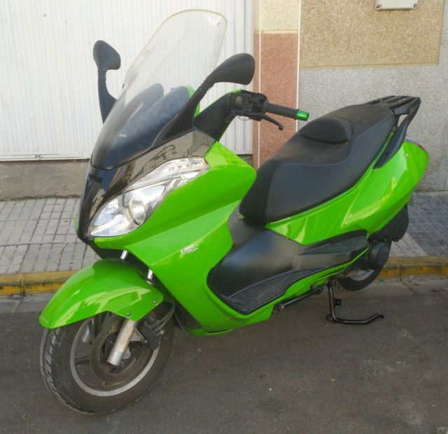 VENDO o CAMBIO APRILIA ARRECIFE 125
