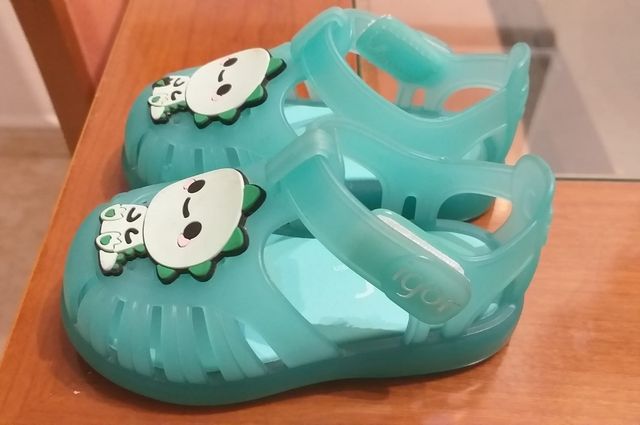 Cangrejeras marca igor talla 20