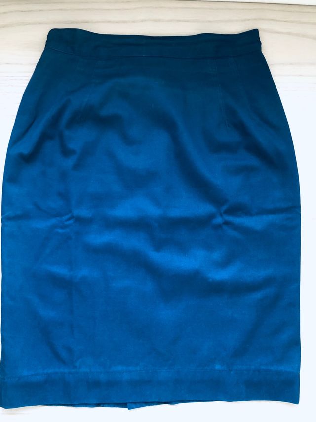 CONJUNTO DE DOS FALDAS