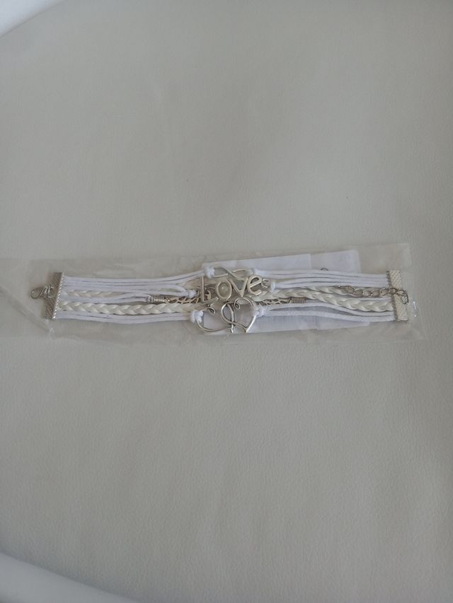 NUEVA !! seis pulseras en una, muy bonita