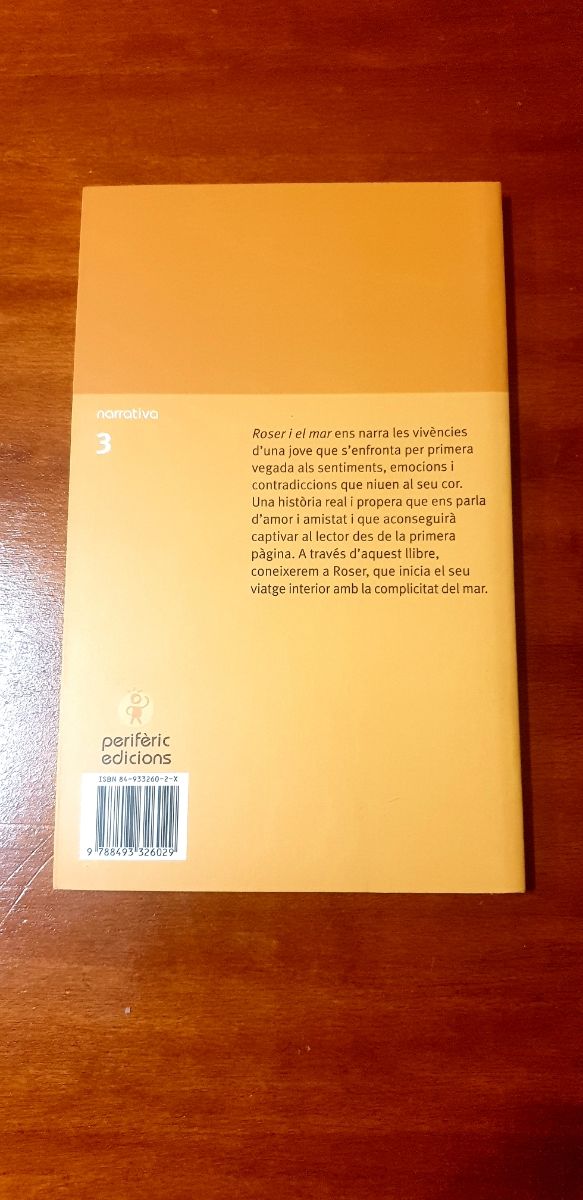 ROSER Y EL MAR de LLUCIÀ VALLÉS