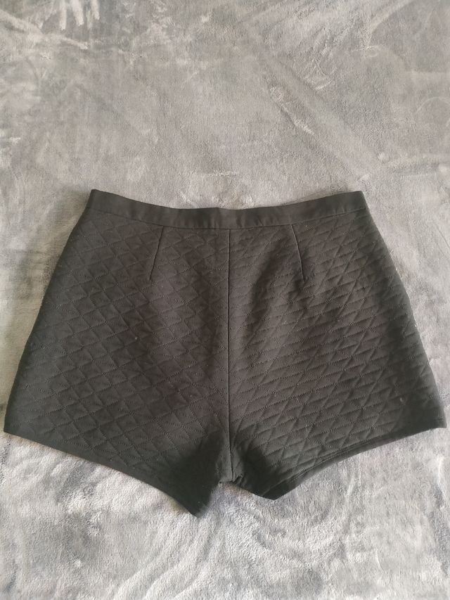 Pantalón corto short negro
