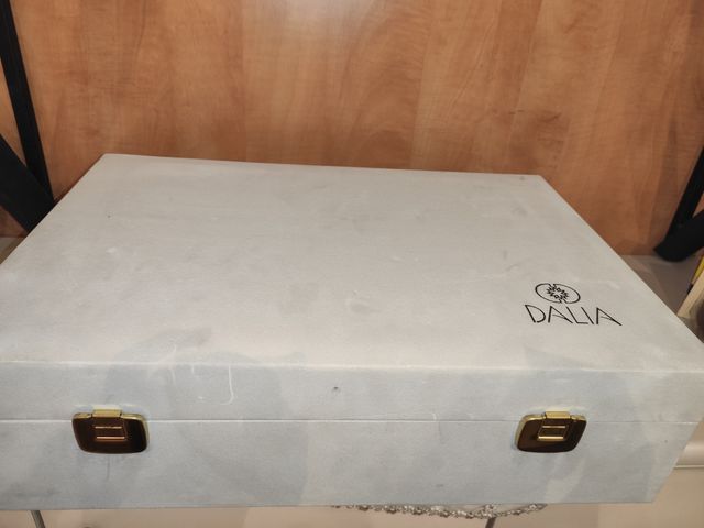 Cubertería 113 piezas, Dalia.