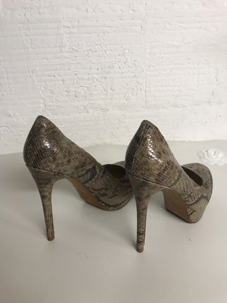 ZAPATOS salón ZARA T. 38 nuevos
