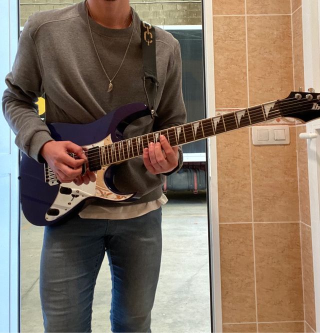 Guitarra eléctrica ibanez