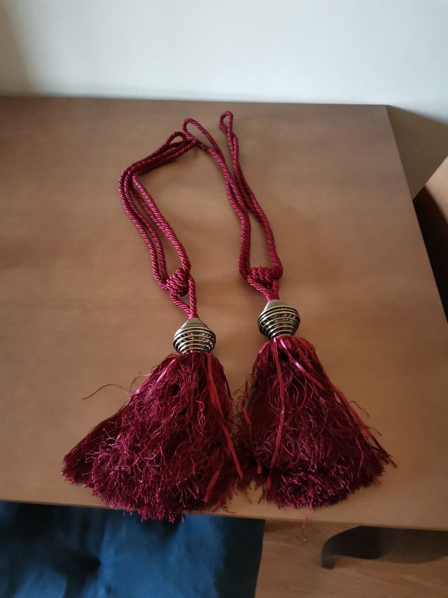 Preciosos borlones para cortinas