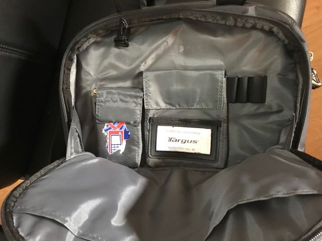 Maletín portátil TARGUS
