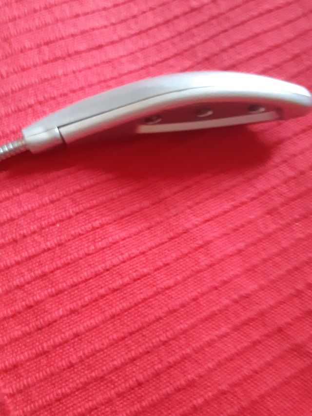 lámpara de LED para conectar al ordenador