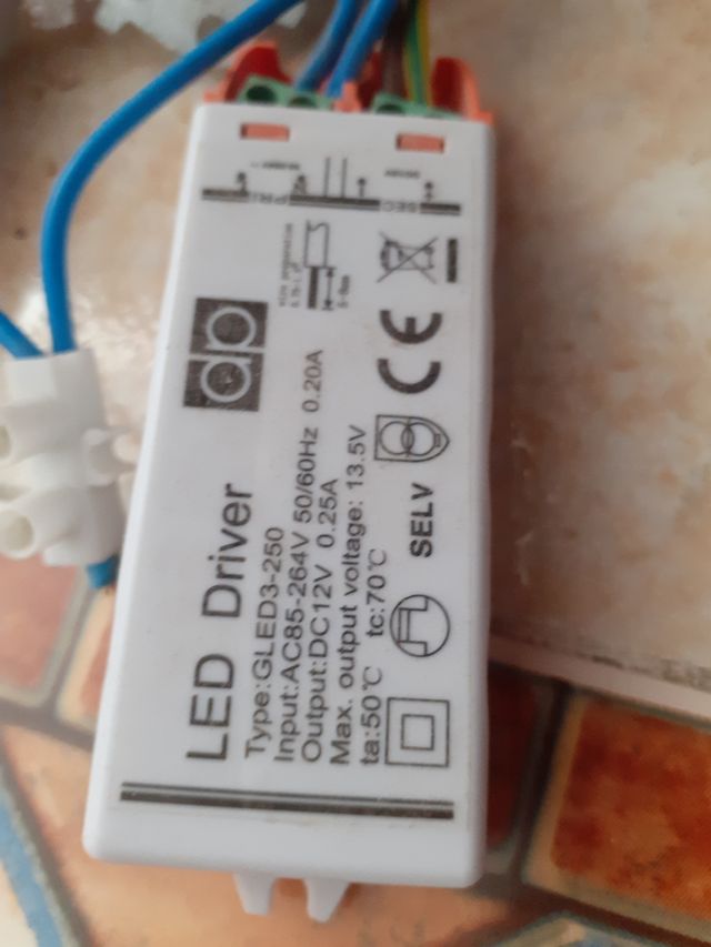 DOS FOCOS LED + SISTEMA