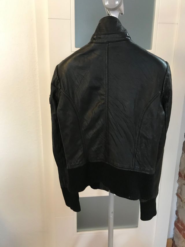 CAZADORA PIEL NEGRA STRADIVARIUS T. M