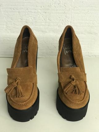 ZAPATO PLATAFORMA UN PASO MÁS T.38 NUEVOS