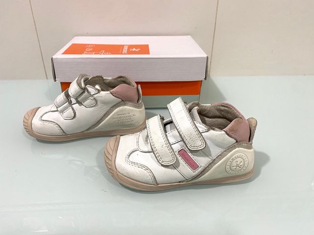 Zapatos bebé Biomecanics piel talla 23
