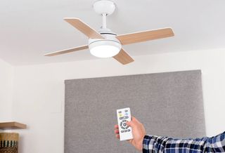 Ventilador de techo con Led Inspire Nashi de segunda mano Ventilador de techo con luz LED INSPIRE Nashi 91 cm Blanco