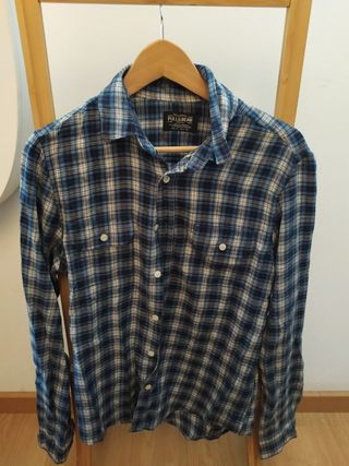 Camisetas Hombre de segunda mano en Sitges en WALLAPOP Camisa Filipina hombre L de segunda mano por 5 € en Sitges