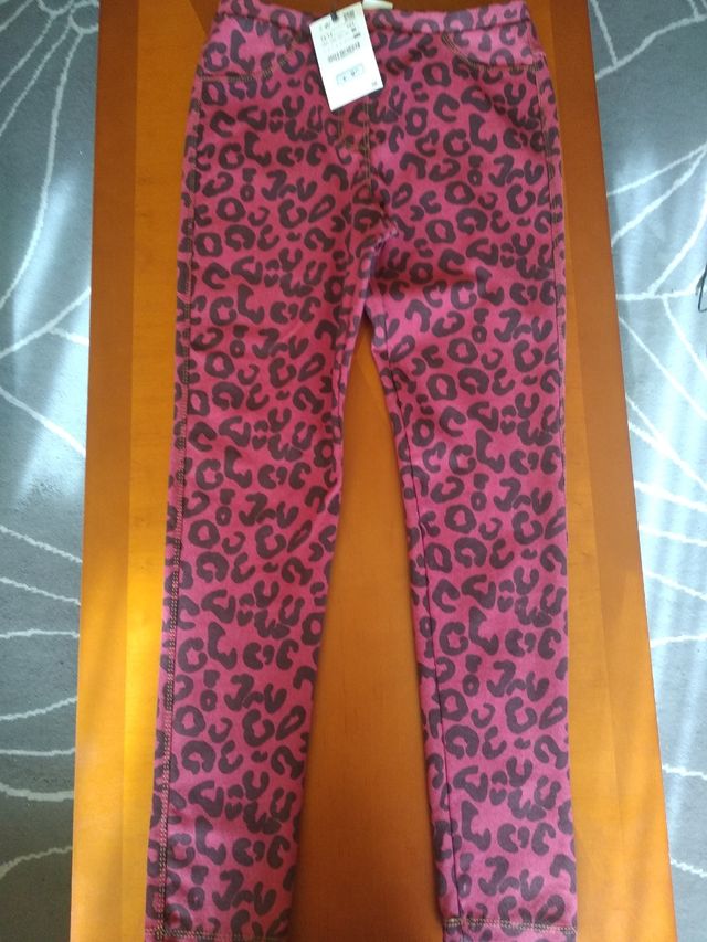 Pantalon/Malla de Zara.