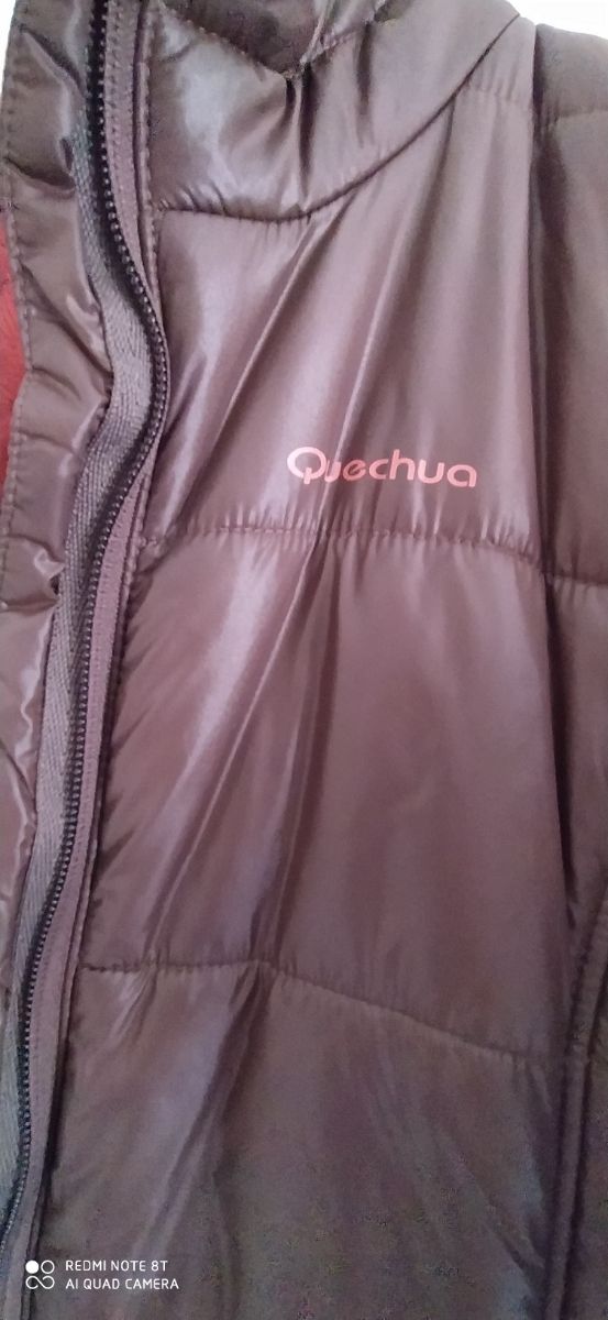 Quechua. Anorak sra. 