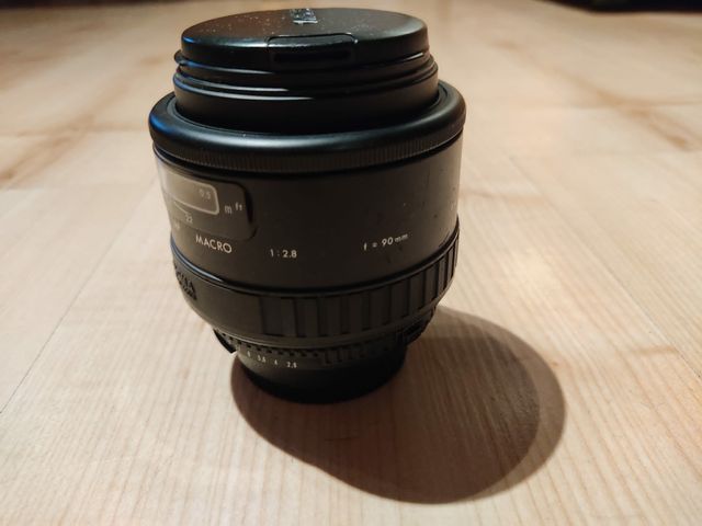 Nikon D3100 DX 18-55mm+objetivo Sigma