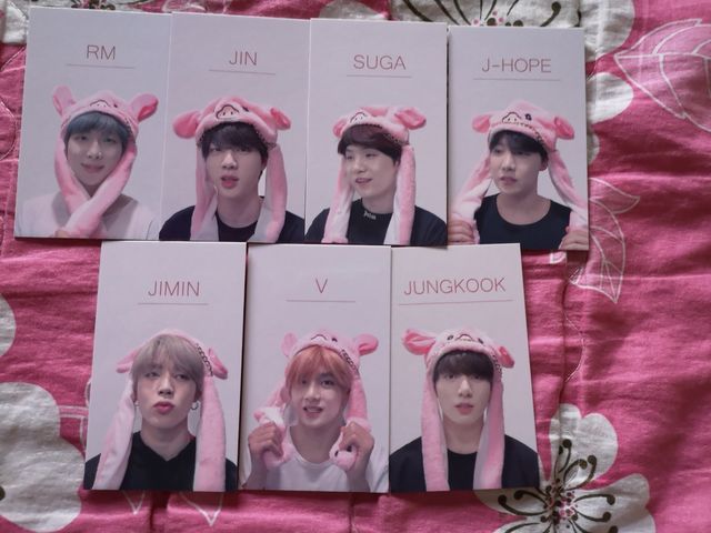 BTS photocards pack
