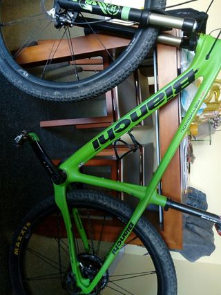 Bianchi sx methanol monocoque.talla 17 M de segunda mano por 1.800 EUR en  Barcelona en WALLAPOP