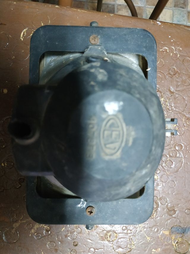 Faro delantero. Puch cóndor trail